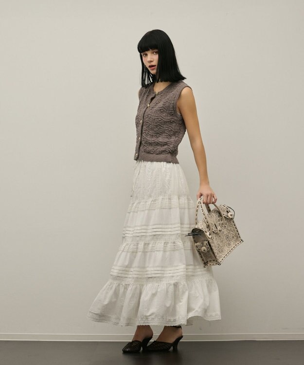 GRACE CONTINENTAL ピンタックティアードスカート ホワイト