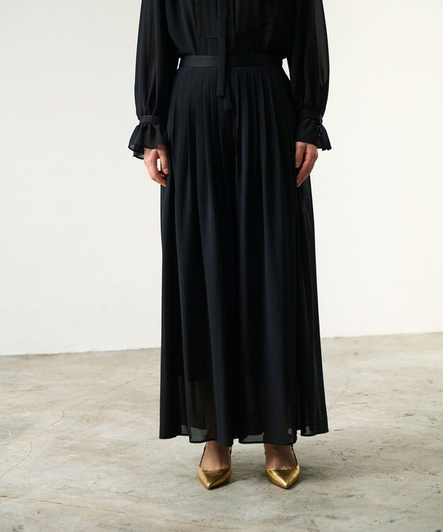 GRACE CONTINENTAL シアープリーツパンツ ブラック