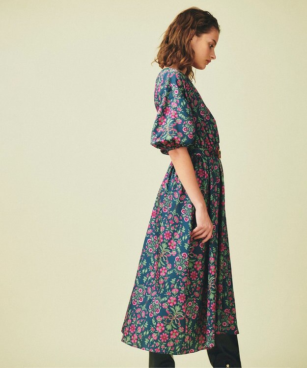 Grace continental【36】カフタンワンピース　ホワイト　刺繍 カフタン刺繍ロングワンピース / GRACE CONTINENTAL | GRACE