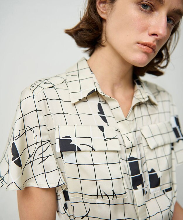 GRACE CONTINENTAL ラインフラワーシャツドレス キナリ