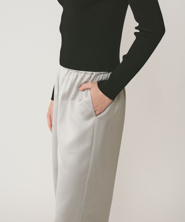 GRACE CONTINENTAL チンツサテンパンツ グレー