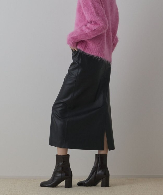 GRACE CONTINENTAL フェイクレザータイトスカート ブラック