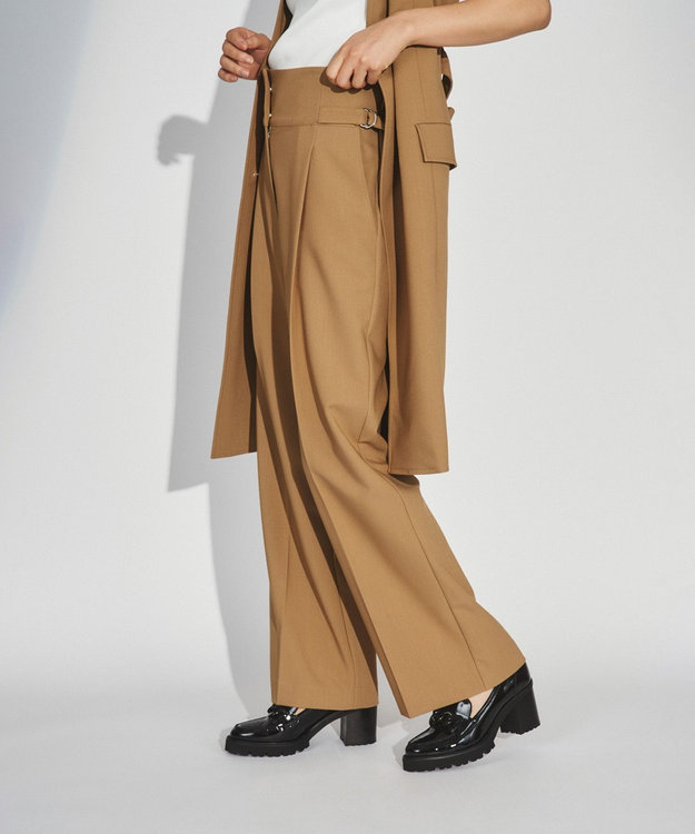 WILLFULLY ベージュ ワイドパンツ プリーツ入り ハイウエスト WILLFULLY ベージュ ワイドパンツ プリーツ入り ハイウエスト