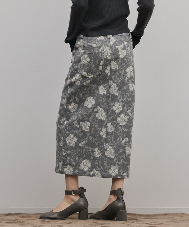 GRACE CONTINENTAL ボタニカルジャガードスカート チャコール