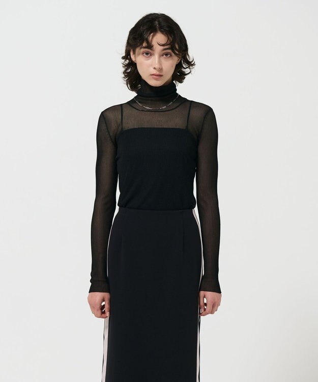 GRACE CONTINENTAL シアーリブタートルトップ ブラック