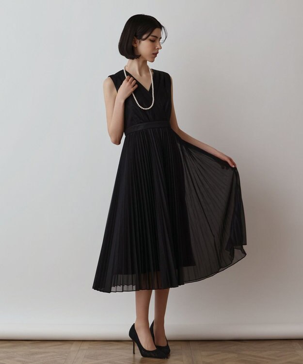 GRACE CONTINENTAL ブライトメッシュワンピース ブラック