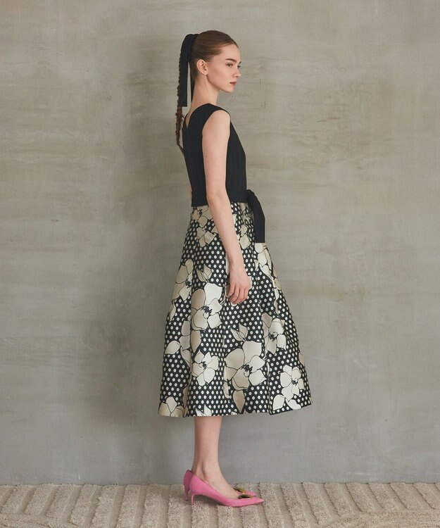 GRACE CONTINENTAL ドットボタニカルジャガードドレス ブラック