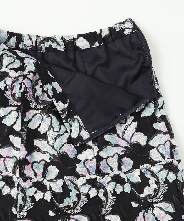 GRACE CONTINENTAL フラワー刺繍プリントスカート ブラック
