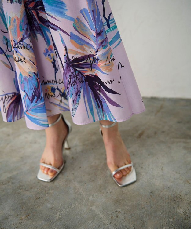 GRACE CONTINENTAL リゾートリーフプリントスカート ラベンダー