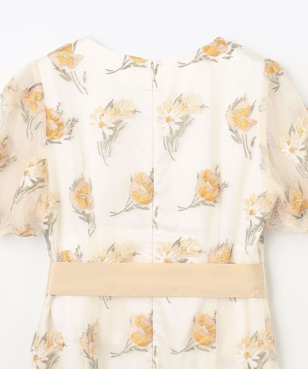 GRACE CONTINENTAL レトロフラワー刺繍ワンピース キナリ