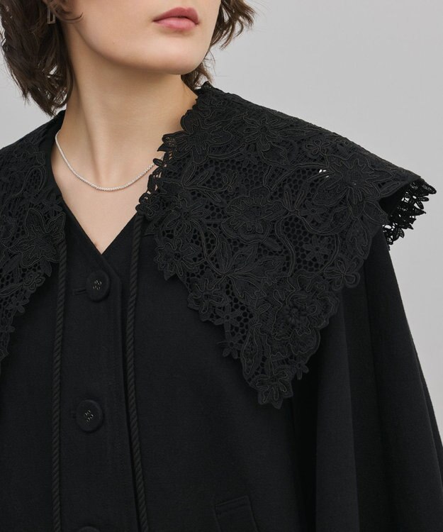 GRACE CONTINENTAL タッセル付レースカラー ブラック