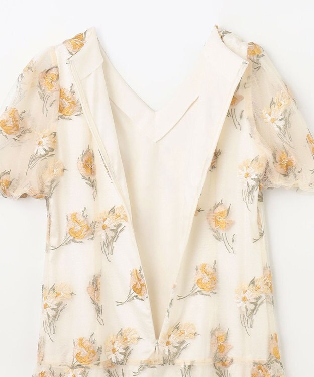 GRACE CONTINENTAL レトロフラワー刺繍ワンピース キナリ