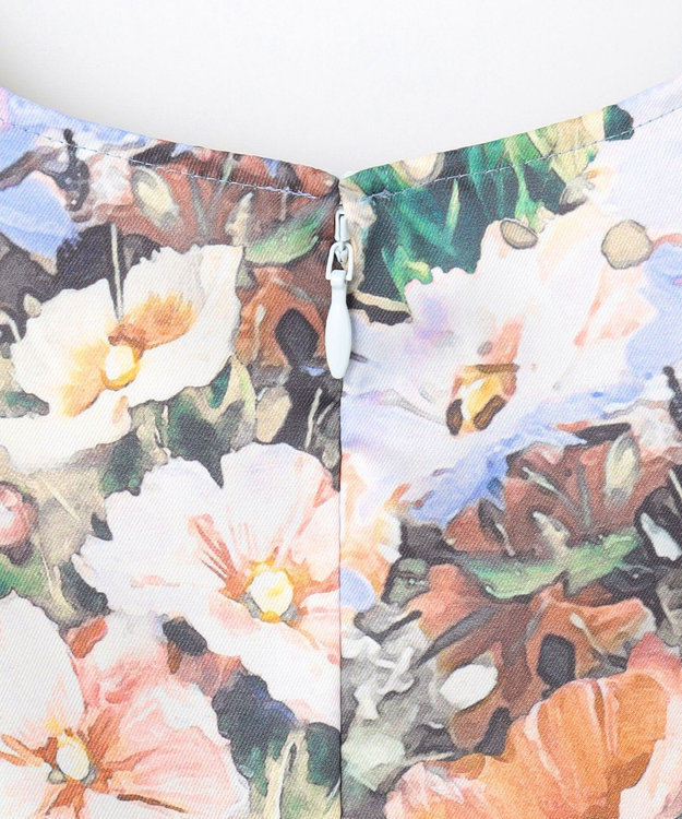 GRACE CONTINENTAL グラデフラワープリントトップ サックス