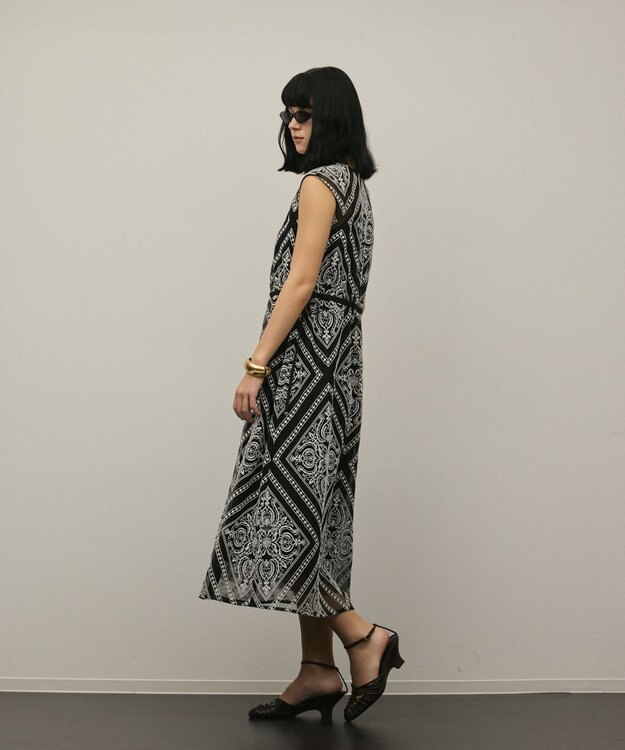 GRACE CONTINENTAL 刺繍ジレワンピース ブラック