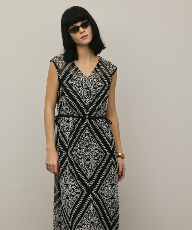 GRACE CONTINENTAL 刺繍ジレワンピース ブラック