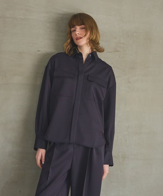 GRACE CONTINENTAL トリアセカルゼシャツ ネイビー