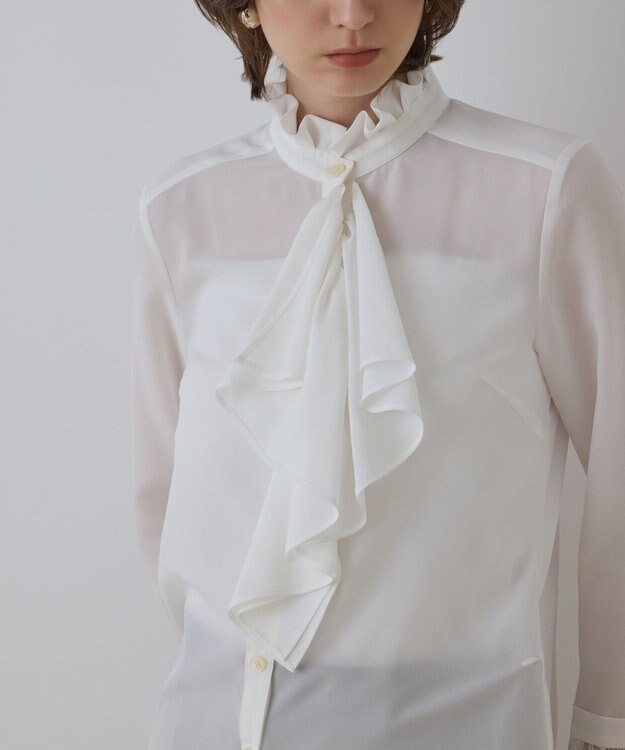 GRACE CONTINENTAL ラッフルブラウス ホワイト