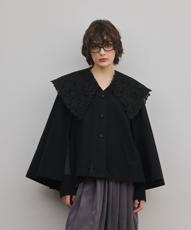 GRACE CONTINENTAL タッセル付レースカラー ブラック