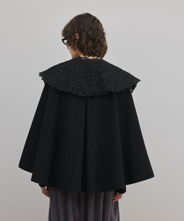 GRACE CONTINENTAL タッセル付レースカラー ブラック