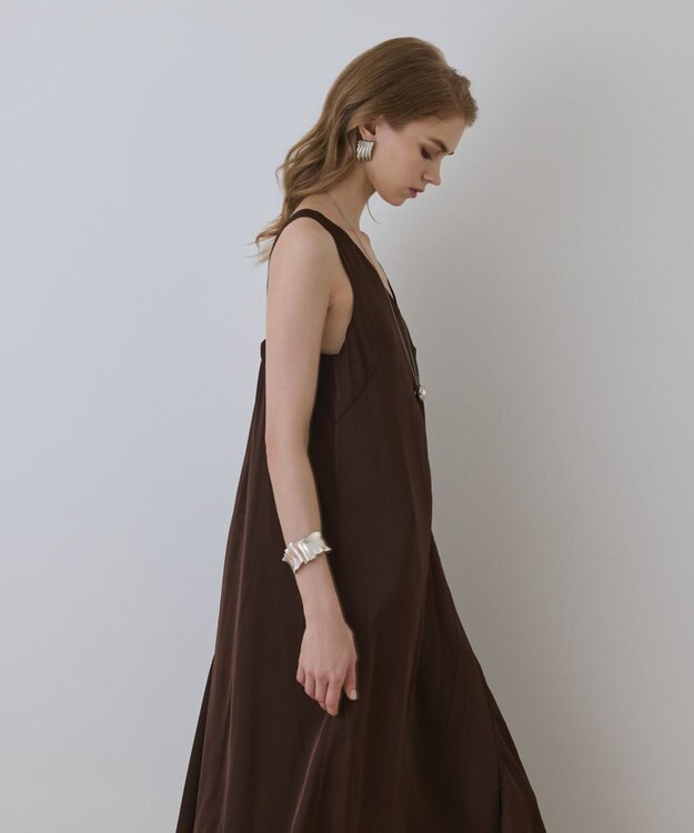 GRACE CONTINENTAL サテンレースニットワンピース グレー