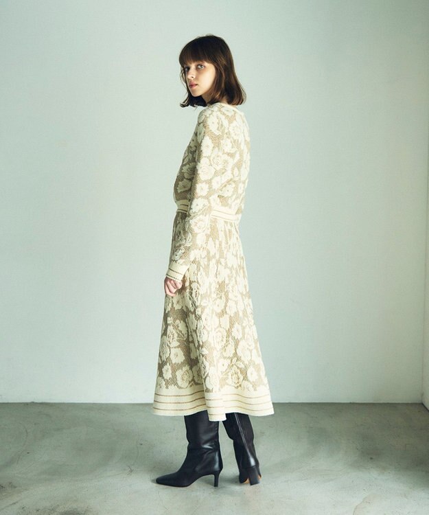 GRACE CONTINENTAL フローラルラメニットスカート ホワイト