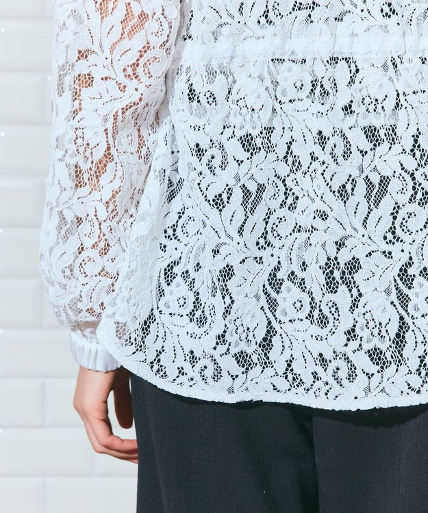 GRACE CONTINENTAL コードレースフーディ ホワイト