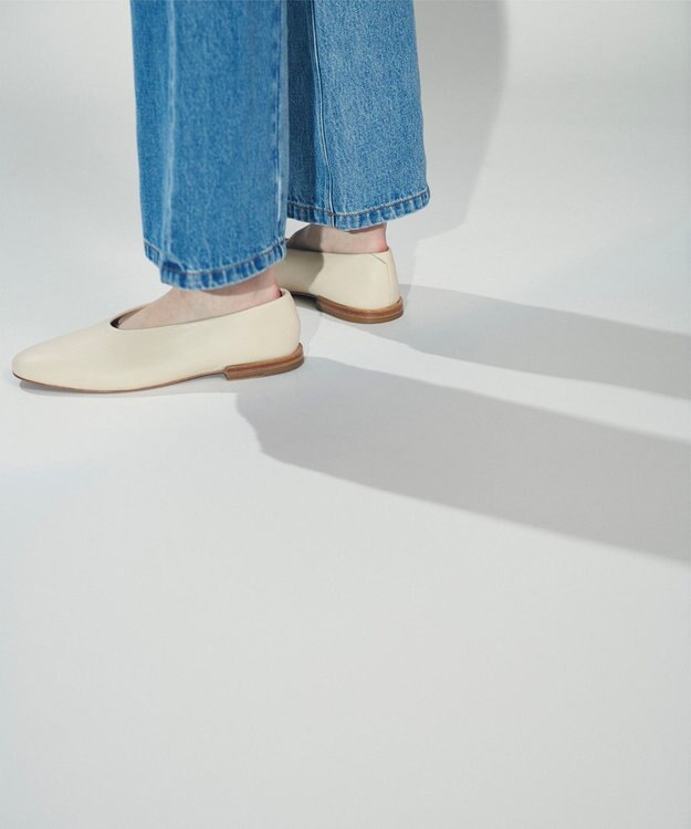 GRACE CONTINENTAL JVAM LAUREL ベージュ