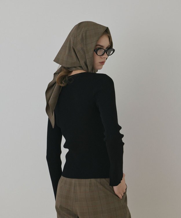 GRACE CONTINENTAL ス－ツ地スカ－フ マルチ