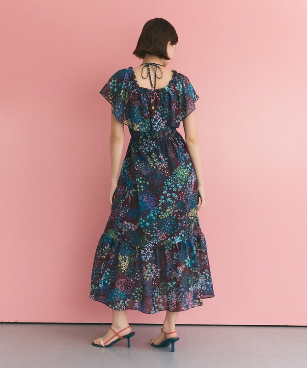 GRACE CONTINENTAL ボタニカルプリントワンピース ブラウン