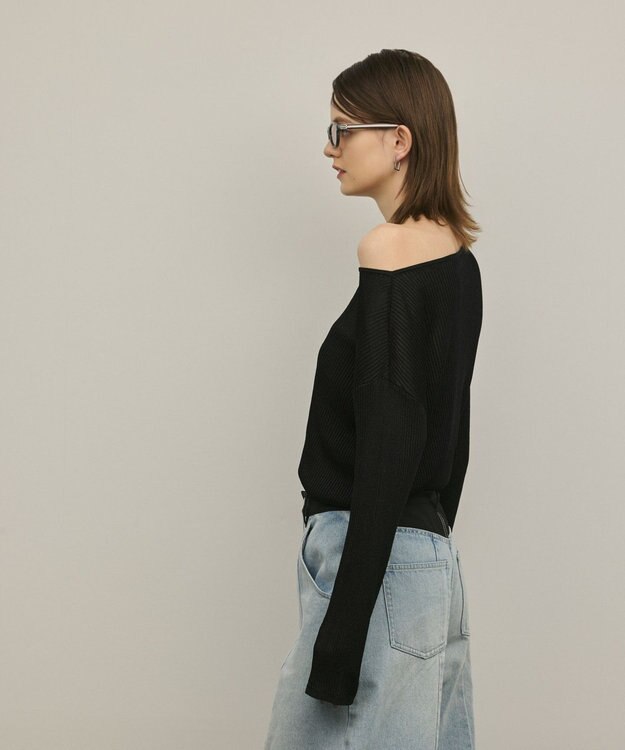 GRACE CONTINENTAL ラメリブクルーニットトップ ブラック