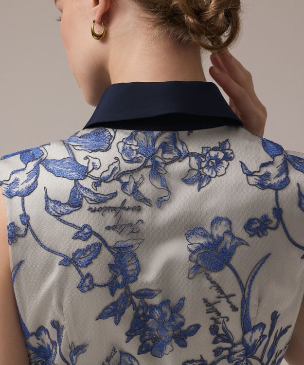 GRACE CONTINENTAL フラワー刺繍ボウタイドレス ブルー