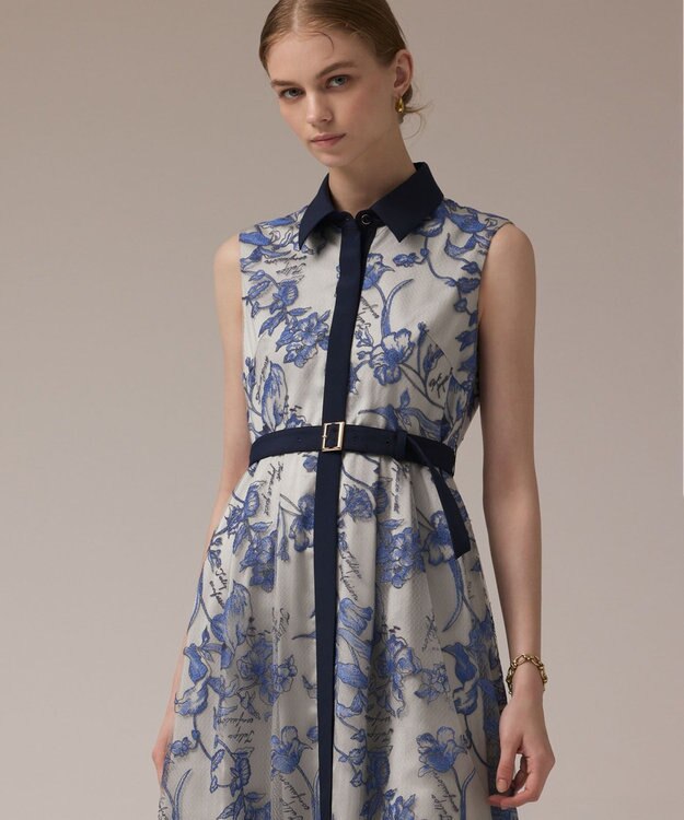 GRACE CONTINENTAL フラワー刺繍ボウタイドレス ブルー