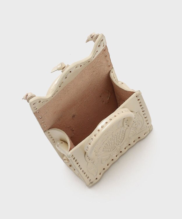 GRACE CONTINENTAL Maestra Case パールホワイト