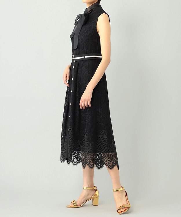 23SS 美品　グレースコンチネンタル　ティアードローズトップ 刺繍　黒 ティアード刺繍トップ / GRACE CONTINENTAL | GRACE CONTINENTAL