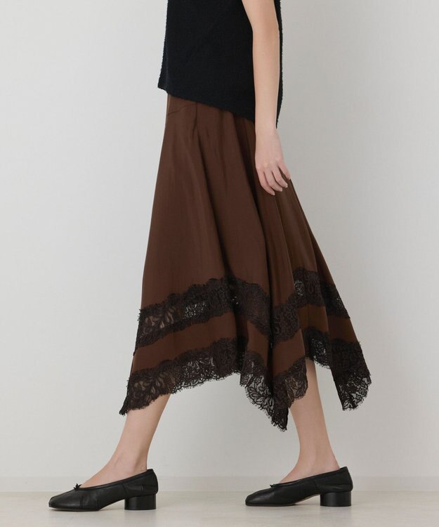GRACE CONTINENTAL レースヘムフレアスカート ブラウン