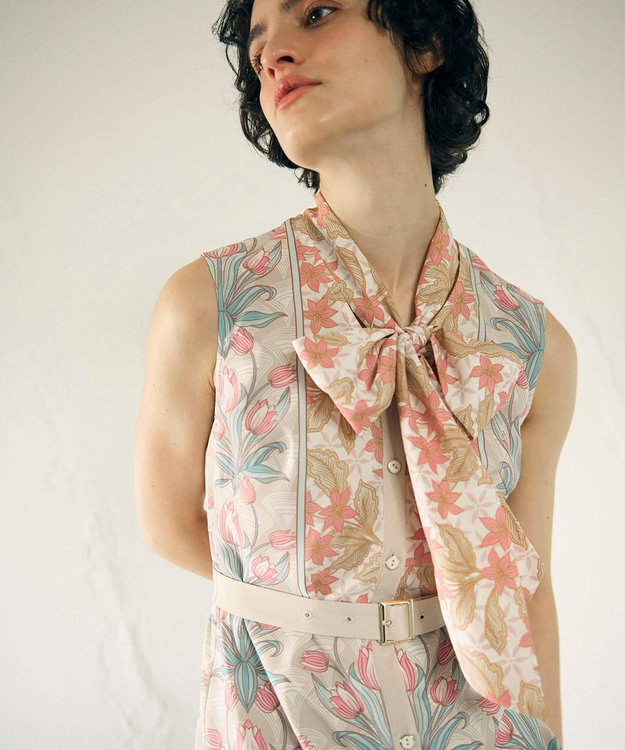 GRACE CONTINENTAL サラサストライププリントワンピース ベージュ