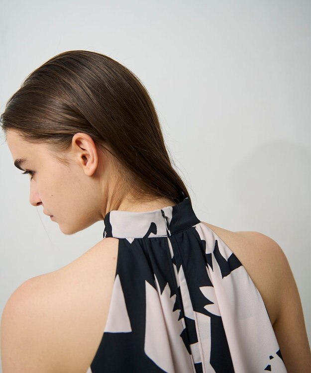 GRACE CONTINENTAL キカプリントホルタードレス ブラック