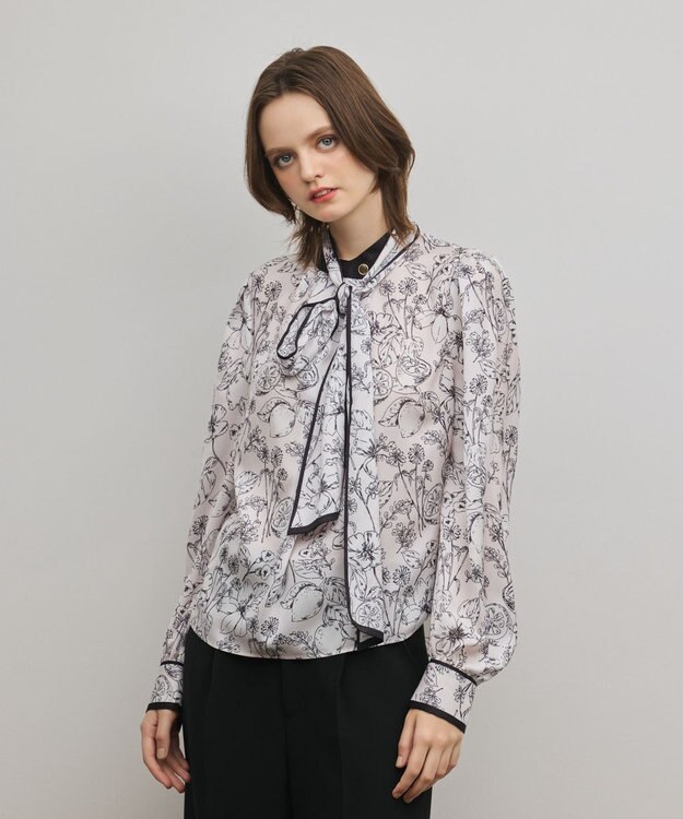 GRACE CONTINENTAL フルーツフラワープリントトップ キナリ