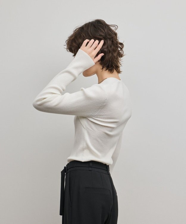GRACE CONTINENTAL スクエアリブニットトップ ホワイト