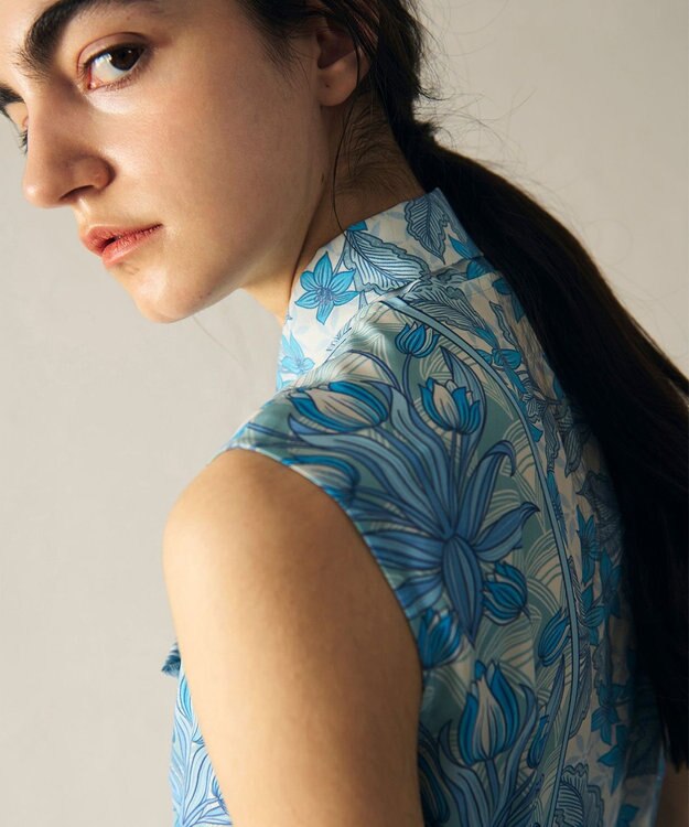 GRACE CONTINENTAL サラサストライププリントワンピース ブルー