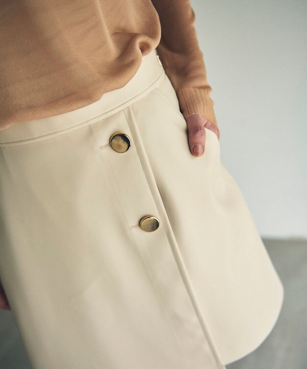 GRACE CONTINENTAL フェイクレザーミニスカート キナリ