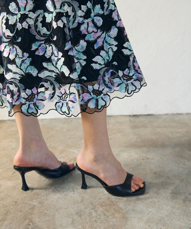 GRACE CONTINENTAL フラワー刺繍プリントスカート ブラック