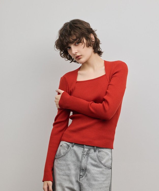 GRACE CONTINENTAL スクエアリブニットトップ レッド