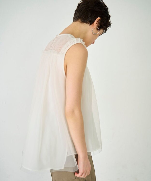 GRACE CONTINENTAL チュールノースリーブ トップ キナリ