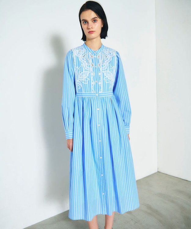 GRACE CONTINENTAL 刺繍シャツワンピース ブルー