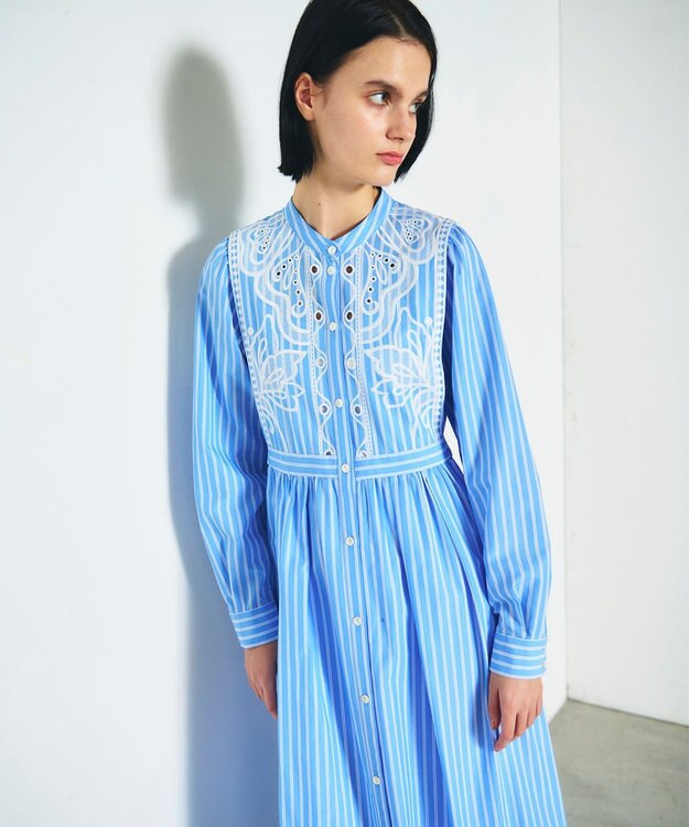 GRACE CONTINENTAL 刺繍シャツワンピース ブルー