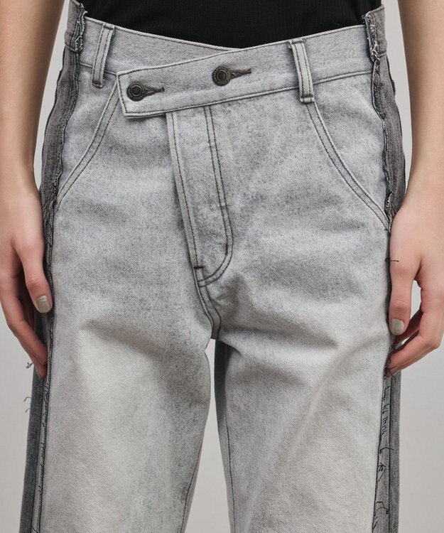 GRACE CONTINENTAL リメイクフレアデニムパンツ ブラック