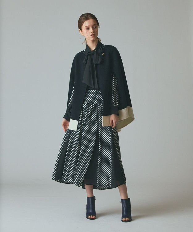 GRACE CONTINENTAL ストール付リバーケープ ブラック