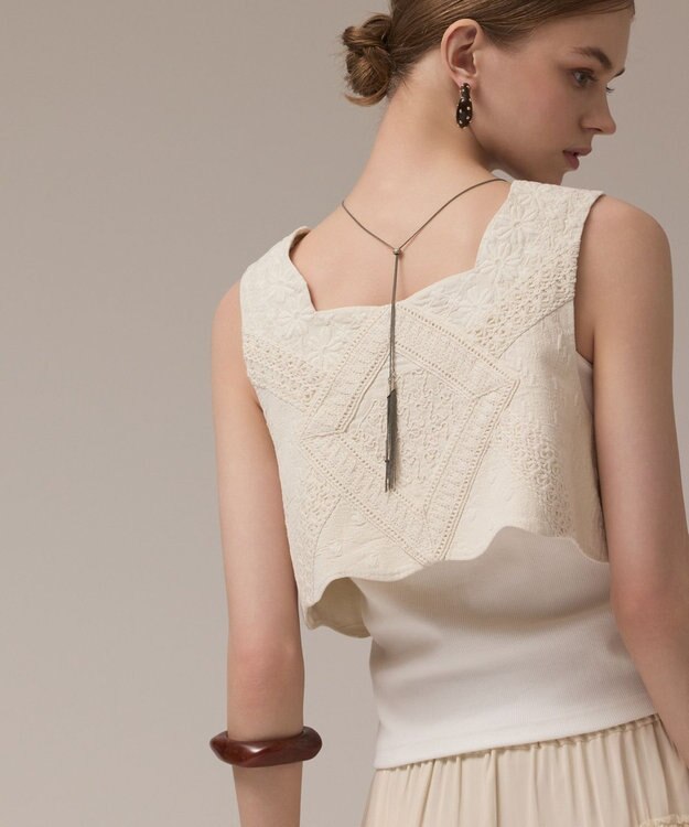 GRACE CONTINENTAL エンブロイダリージレ キナリ