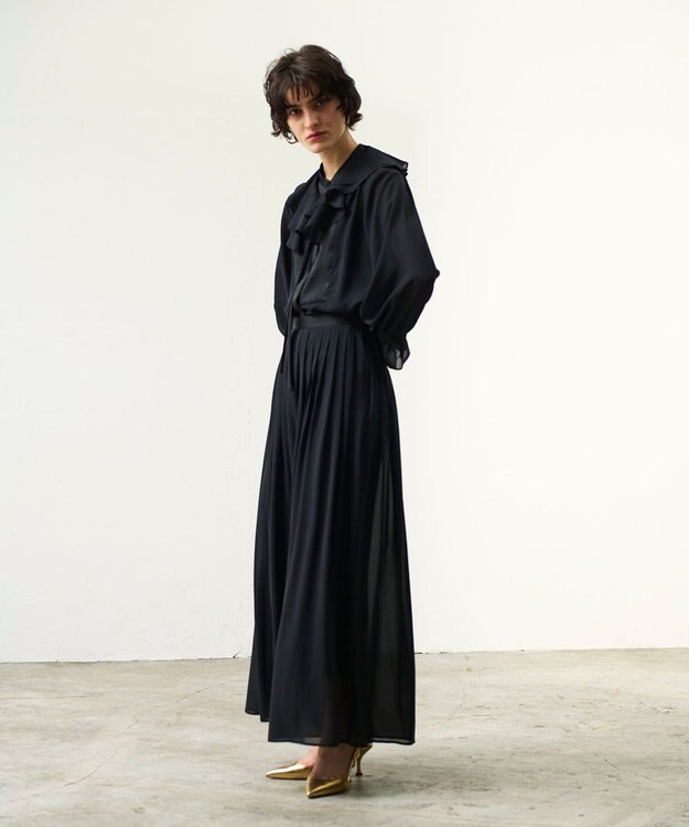 GRACE CONTINENTAL シアーラッフルカラーブラウス ブラック